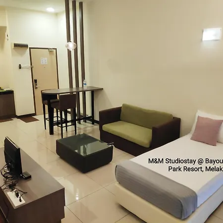 M&M Studiostay At B-Lagoon Park Resort Malacca Exterior photo