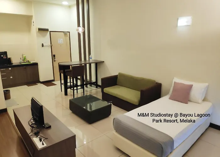 M&M Studiostay At B-Lagoon Park Resort